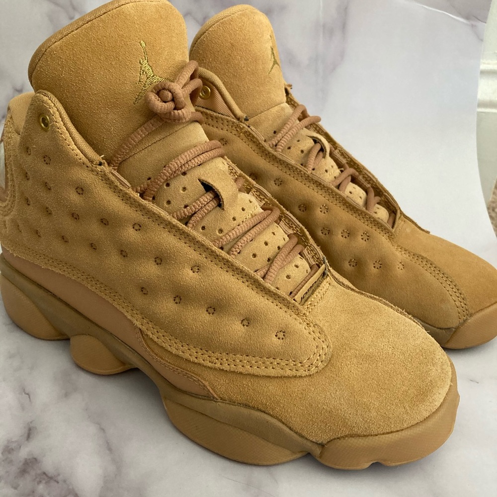 Air Jordan Retro 13 Wheat Size 4Y